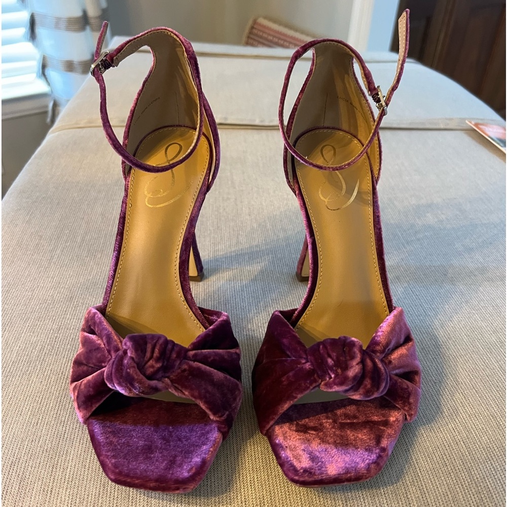 Sam Edelman Lucia Knotted Velvet Sandal